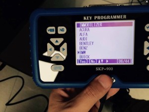 skp900-key-programmer-v4.1-2